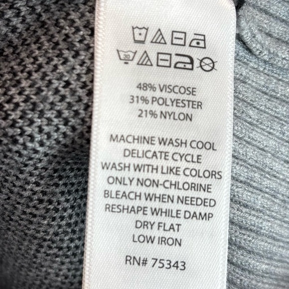 Rachel Zoe grey argyle mock neck sweater - Picture 7 of 7